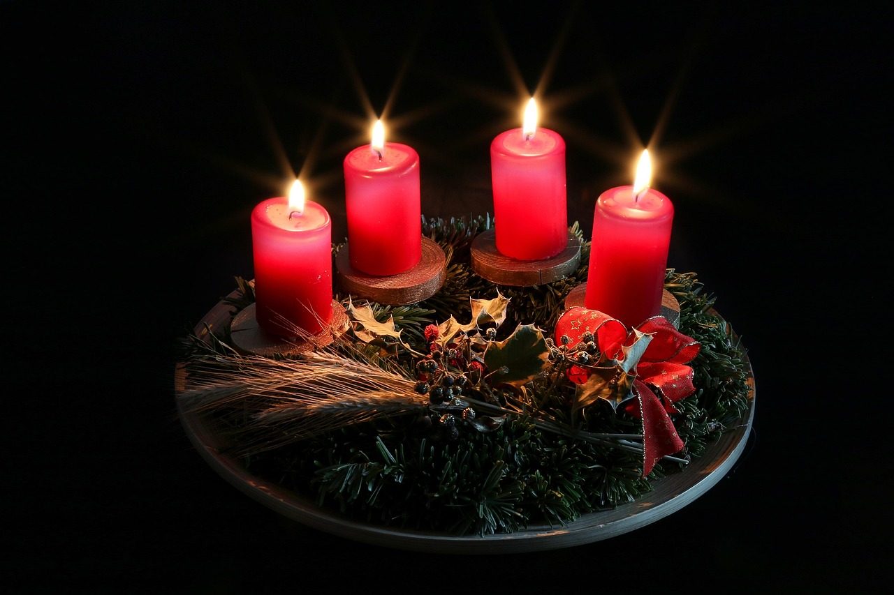 Advent 2026: mikor gyújtjuk meg a gyertyákat?